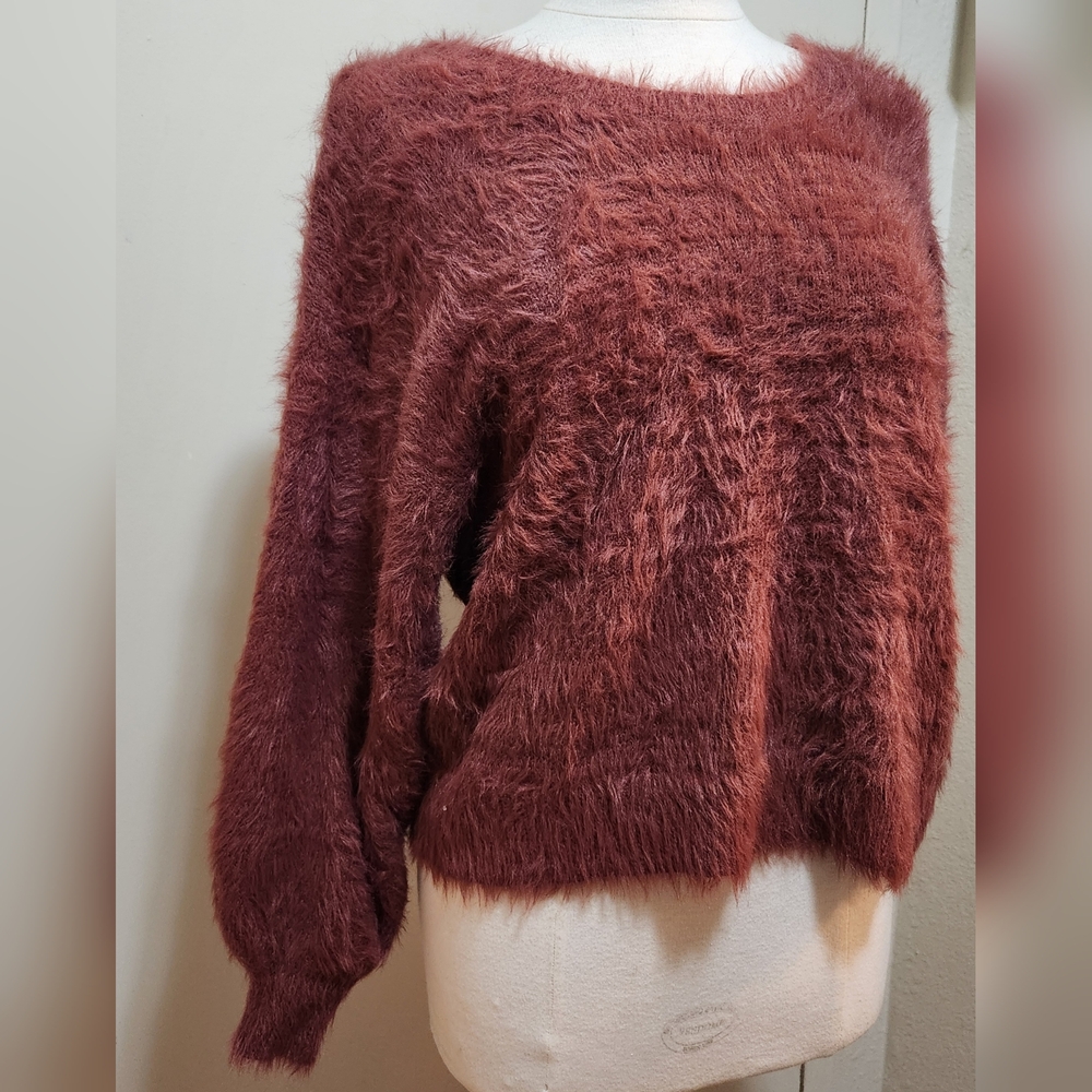 London Kaye Red Fuzzy Furry Sweater Stretch Faux Fur Size M